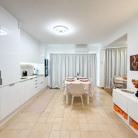 Appartement Rocha Pool Modern Vogue Portimão